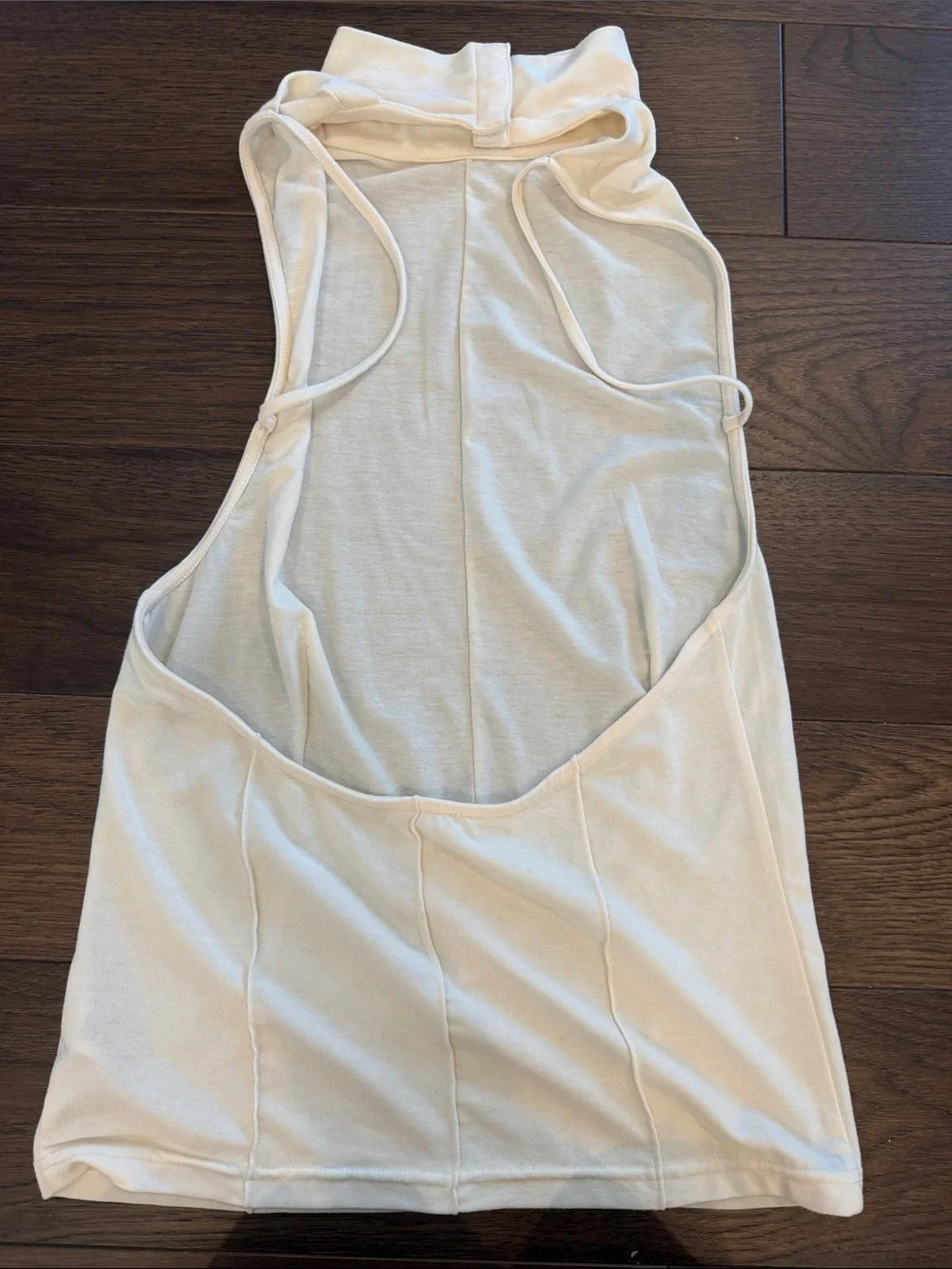 Reformation Off White MockNeck Sleeveless Top Medium - C27-113